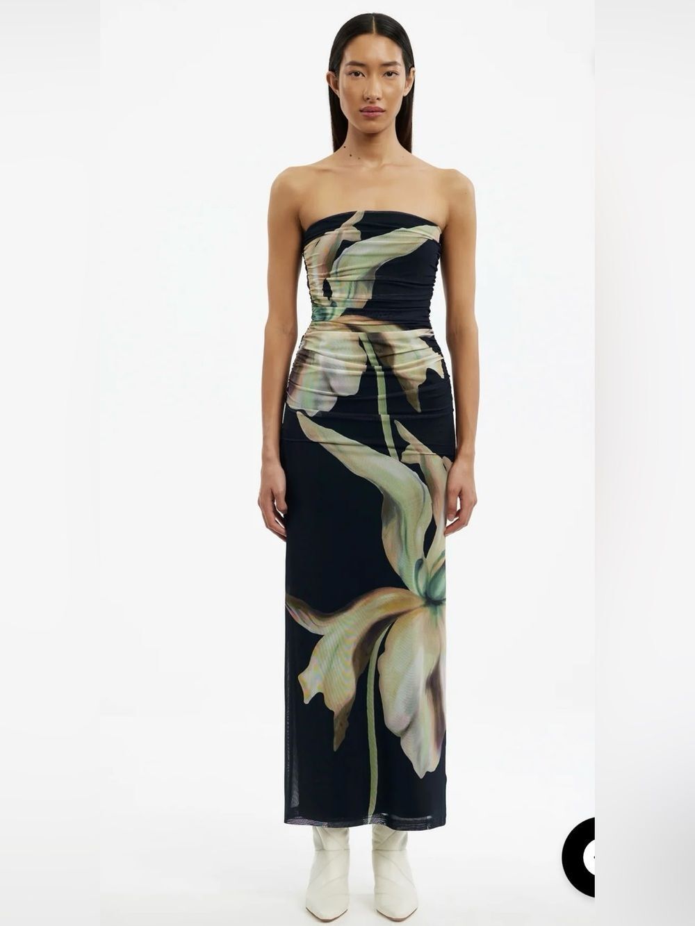 NWT Significant OtherStrapless Floral Maxi Dress